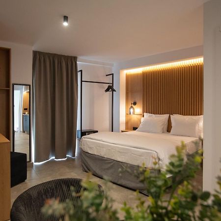 Griffin Suites Heraklion  ภายนอก รูปภาพ