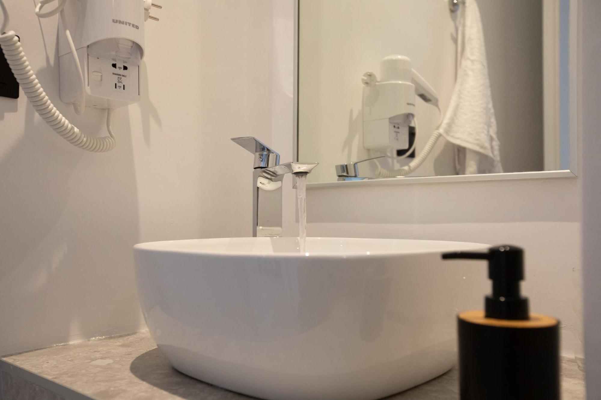 Griffin Suites Heraklion  ภายนอก รูปภาพ