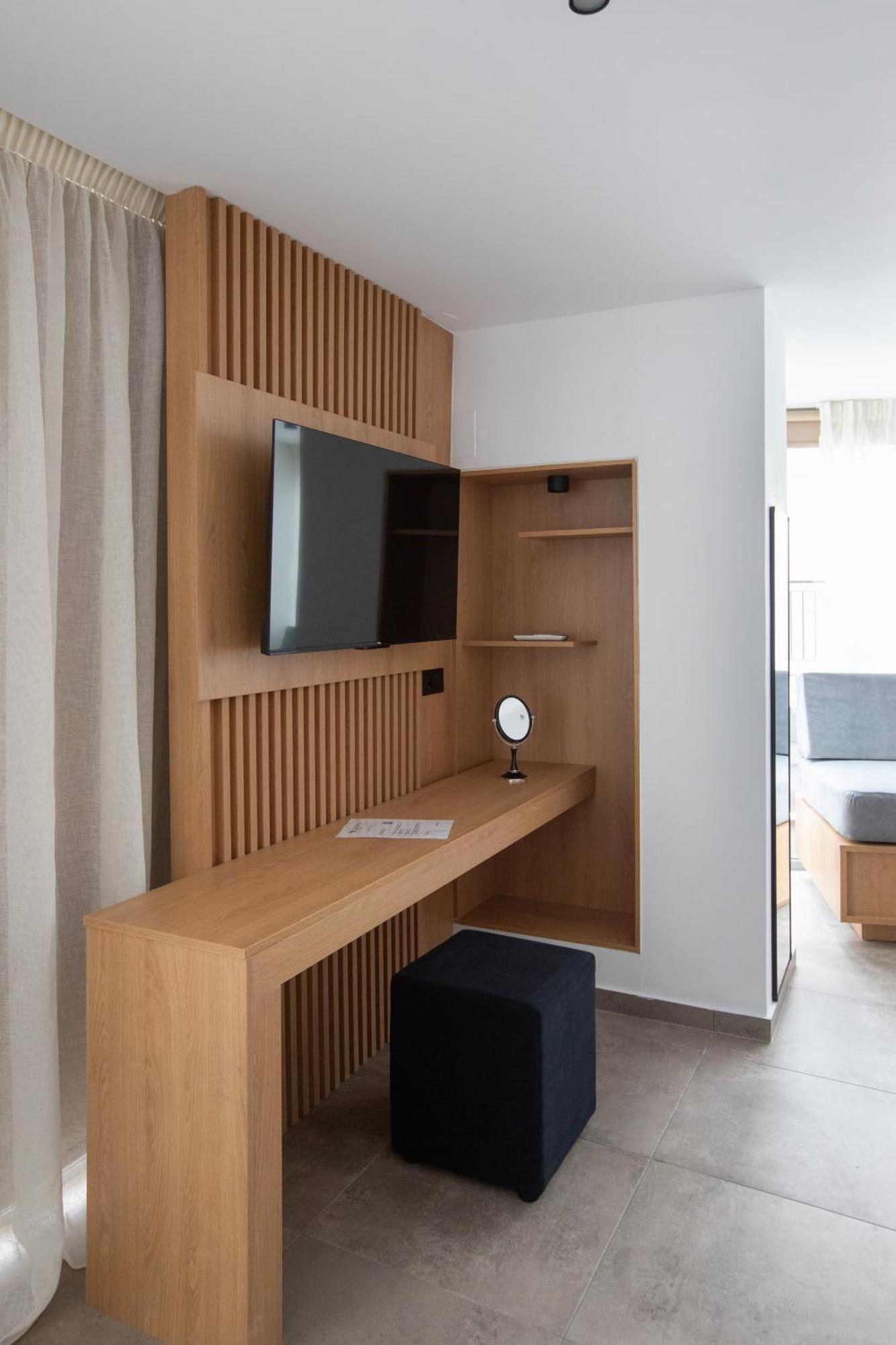 Griffin Suites Heraklion  ภายนอก รูปภาพ