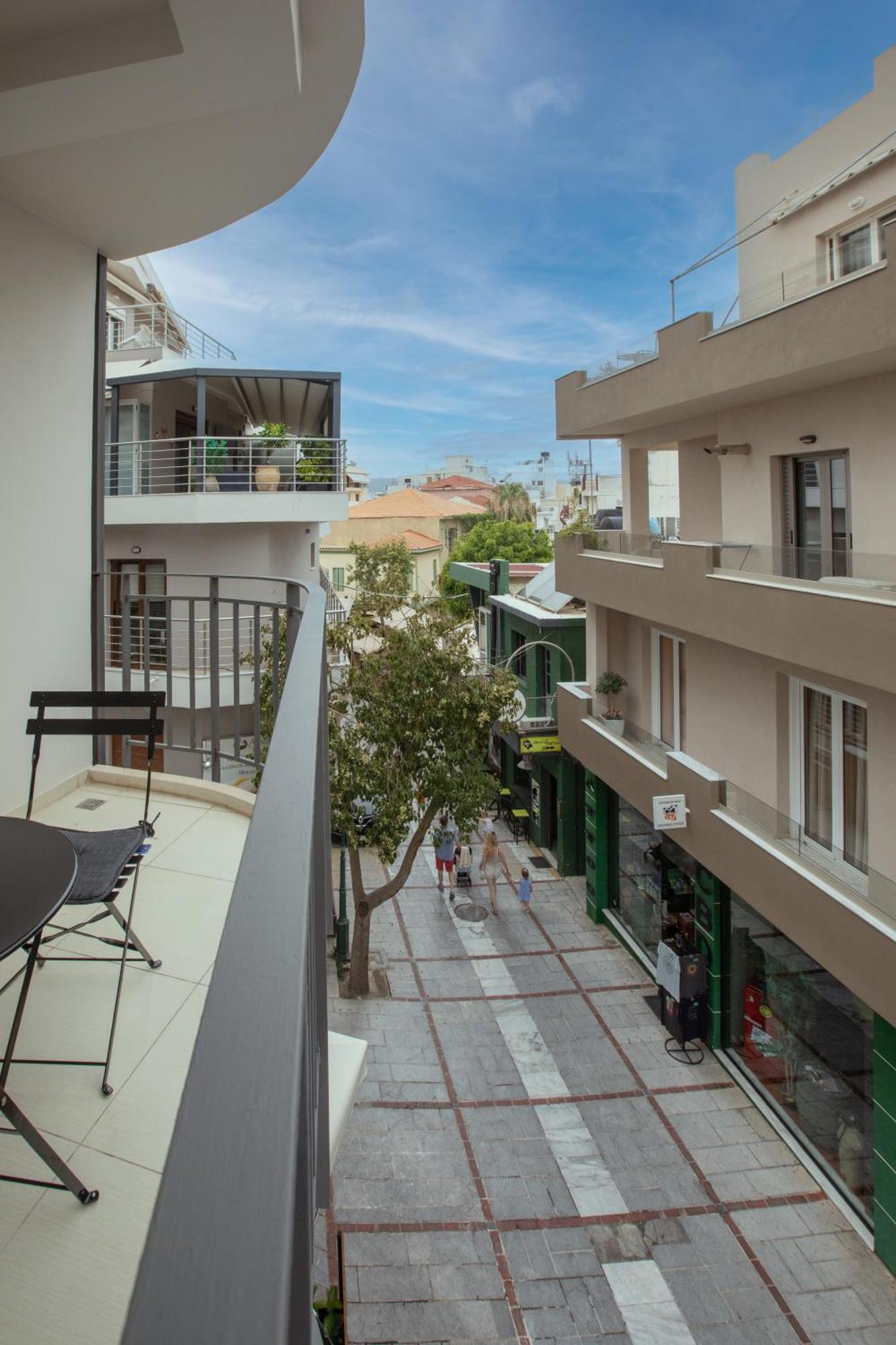 Griffin Suites Heraklion  ภายนอก รูปภาพ