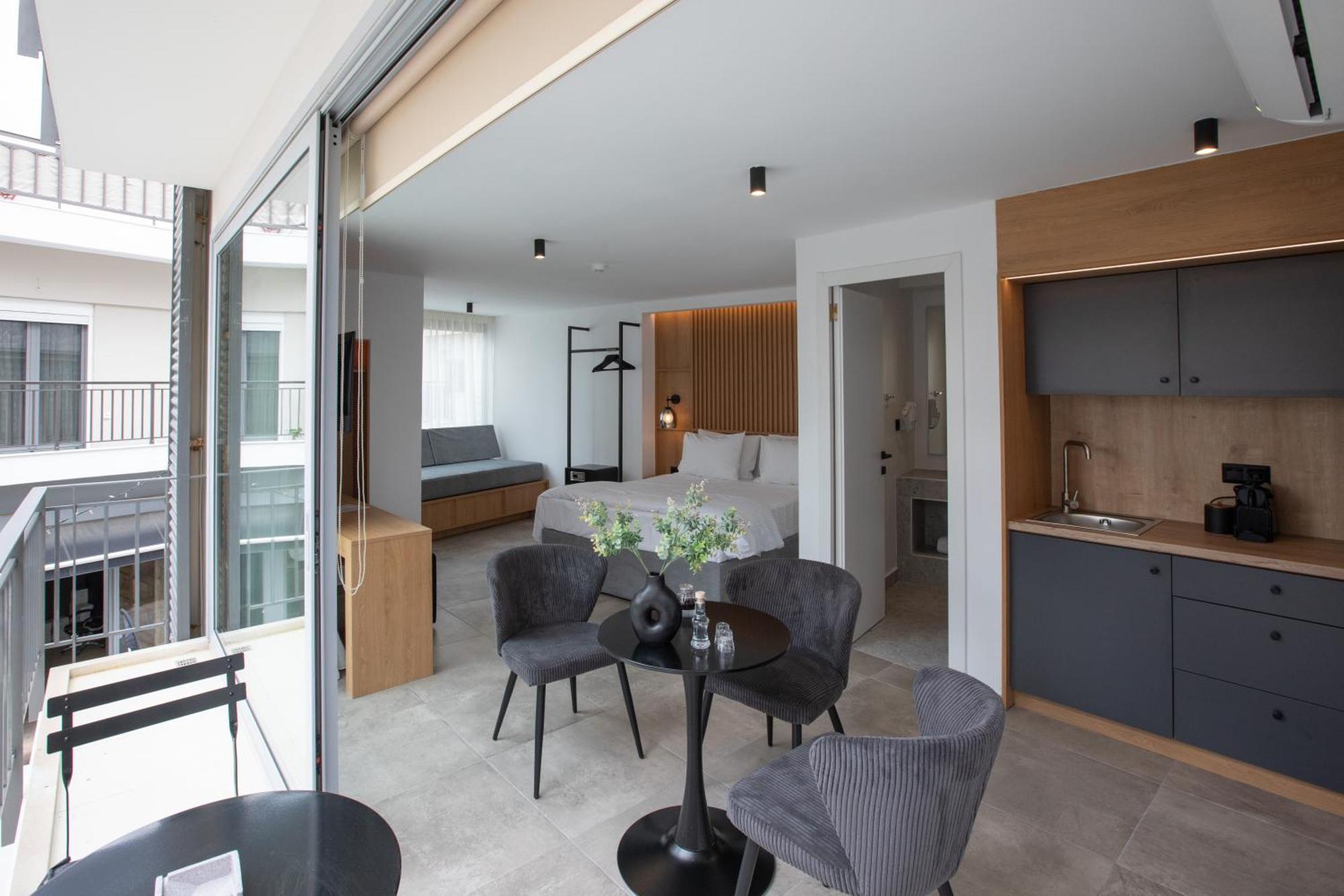 Griffin Suites Heraklion  ภายนอก รูปภาพ
